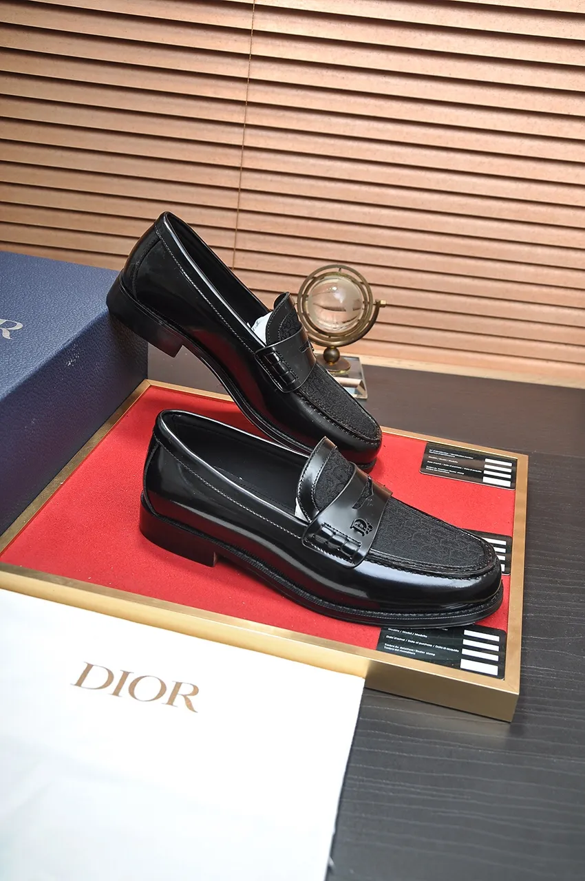 Men's shoes 💰560💶[Dior] (water-dyed cowhide lining) Dior original 1:1 high-quality factory, imported original materials, imported raw cowhide, water-dyed cowhide lining, original TPU outsole, code number: 38-44